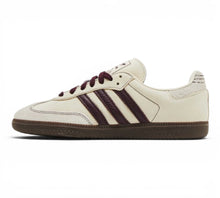 samba Wonder White Maroon inspired