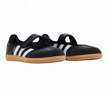 Samba Jane "Black White Gum"