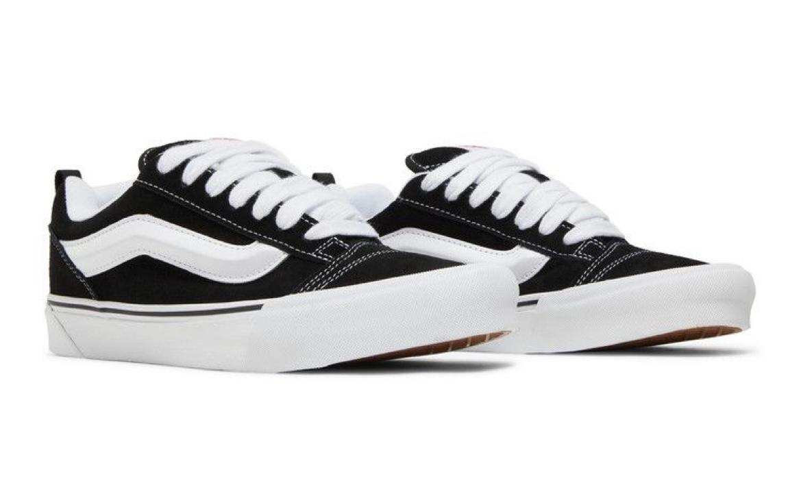 Vans Knu Skool “Black & White”